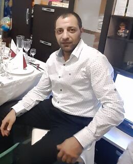 Саша Петров